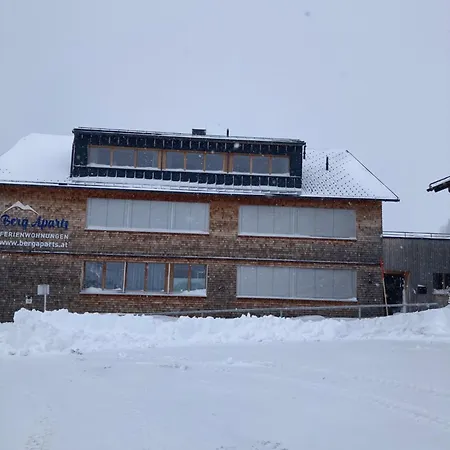 Apartament Berg Aparts Faschina 7 *